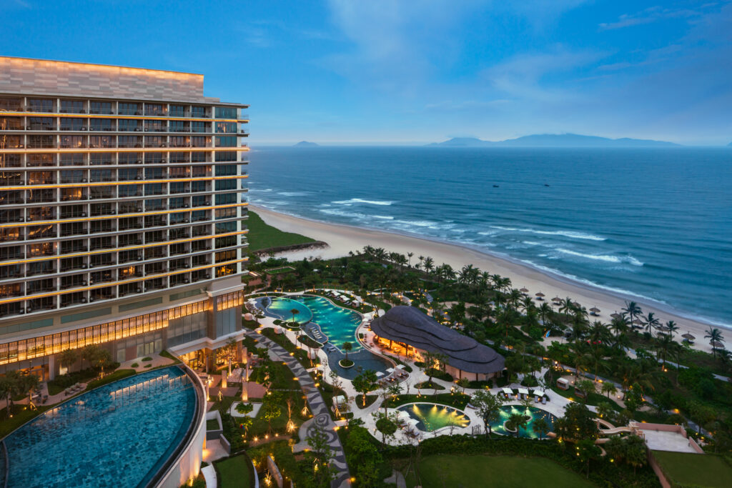 New World Hoiana Beach Resort Exterior