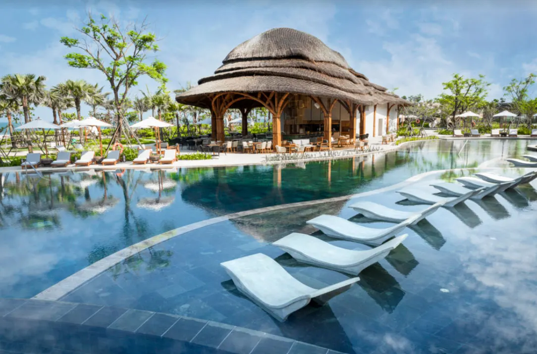 從 香港 飛往 會安